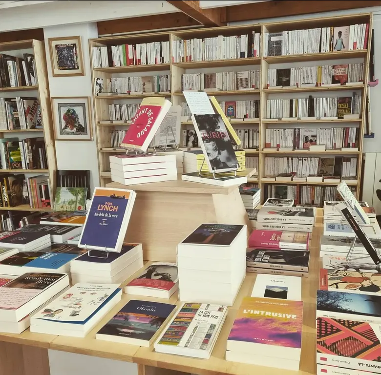Photo de la librairie Voyage au bout des livres