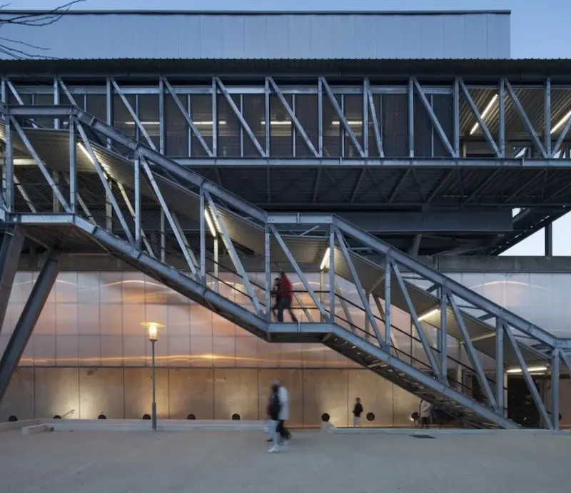 Façade bibliothèque