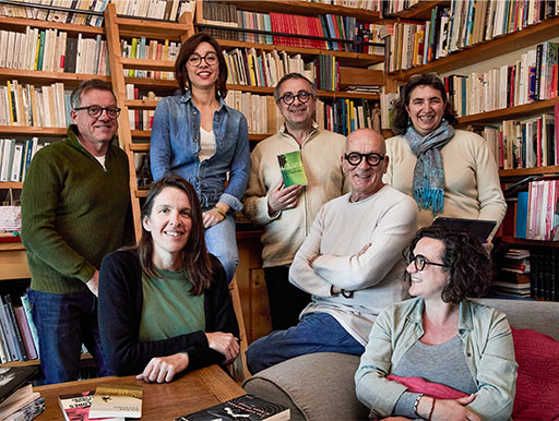 Photo des membres de l'équipe du bureau de l'association Écoute et Goûte