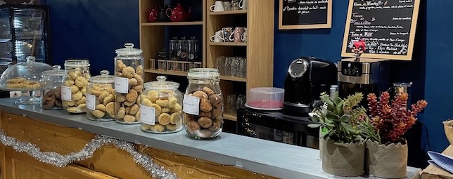 Les pâtisseries de la librairie L'Antre de Calliopée à Aix-en-Provence